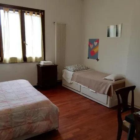 La Casa Di Filippo Pensión Pisa